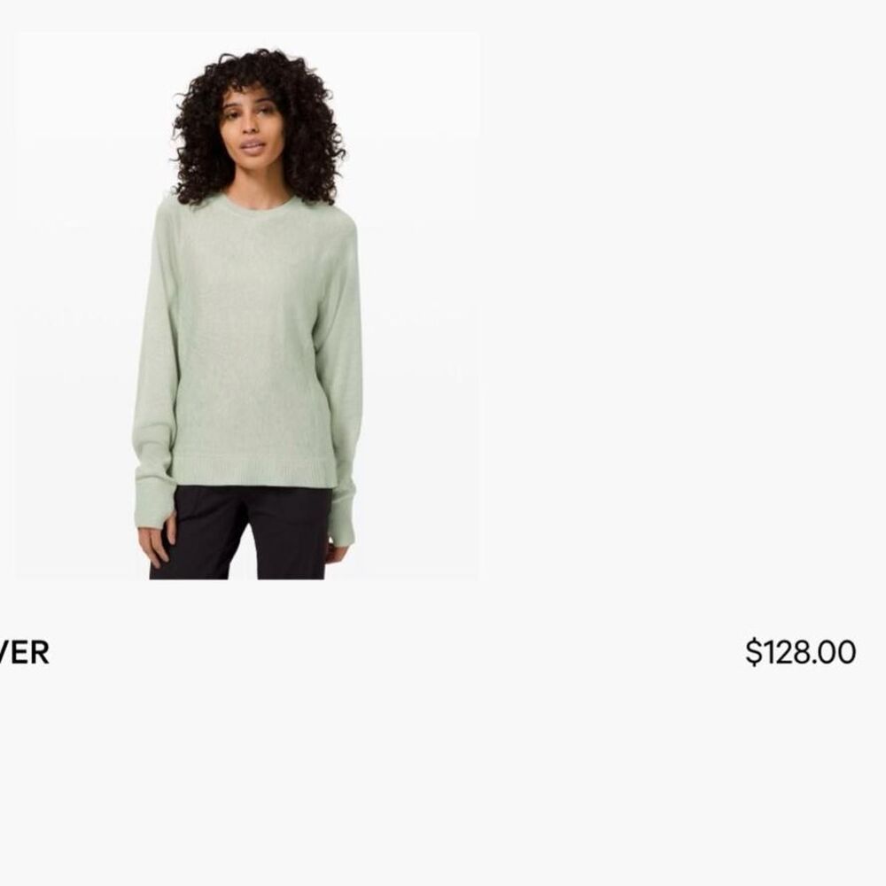 Lululemon Women's Green Jumper